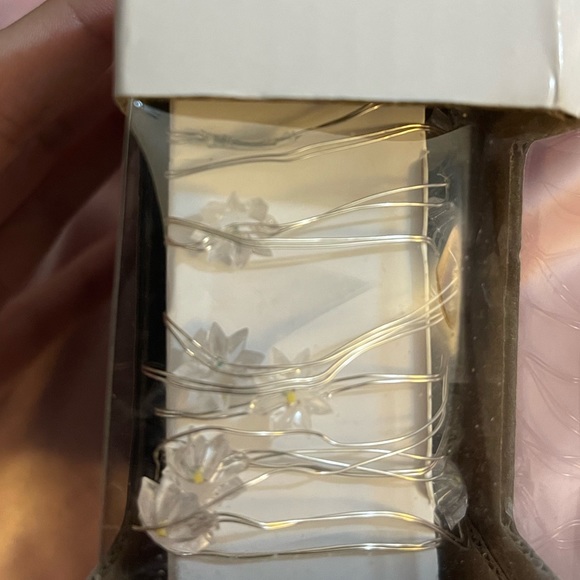 NEW LED string lights - Picture 2 of 2